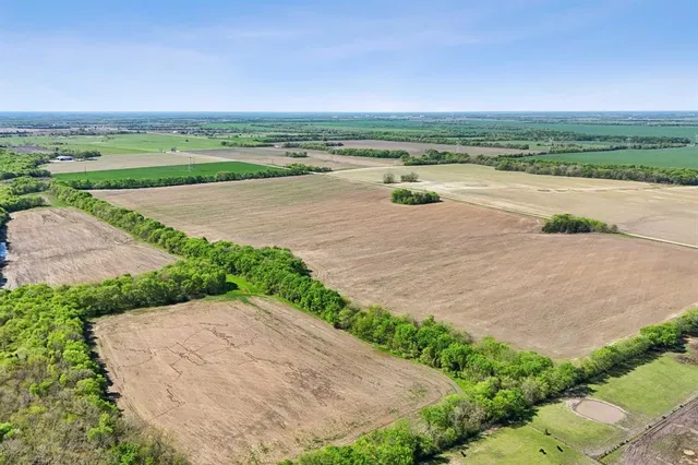 a view of an ocean view and city view