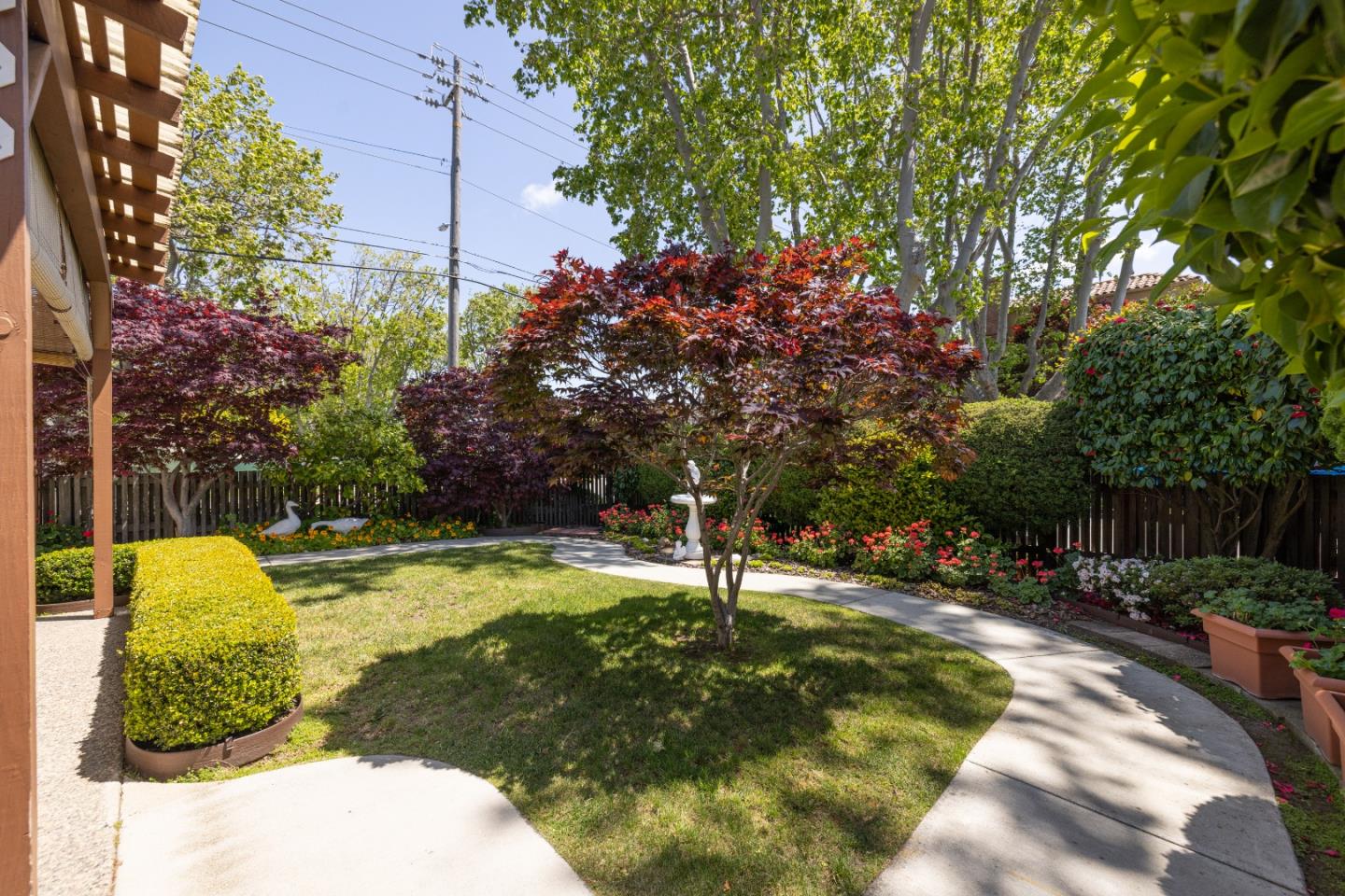 435 Bloomfield Road Burlingame, CA 94010 - Photo 20 of 28 Gallery Image 20