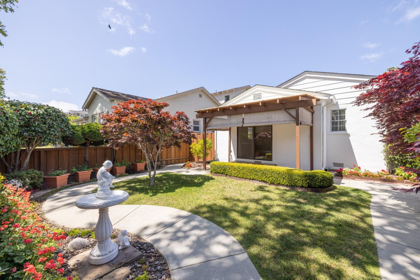435 Bloomfield Road Burlingame, CA 94010 - Photo 21 of 28 Gallery Image 21