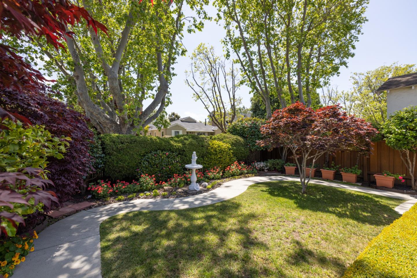 435 Bloomfield Road Burlingame, CA 94010 - Photo 22 of 28 Gallery Image 22