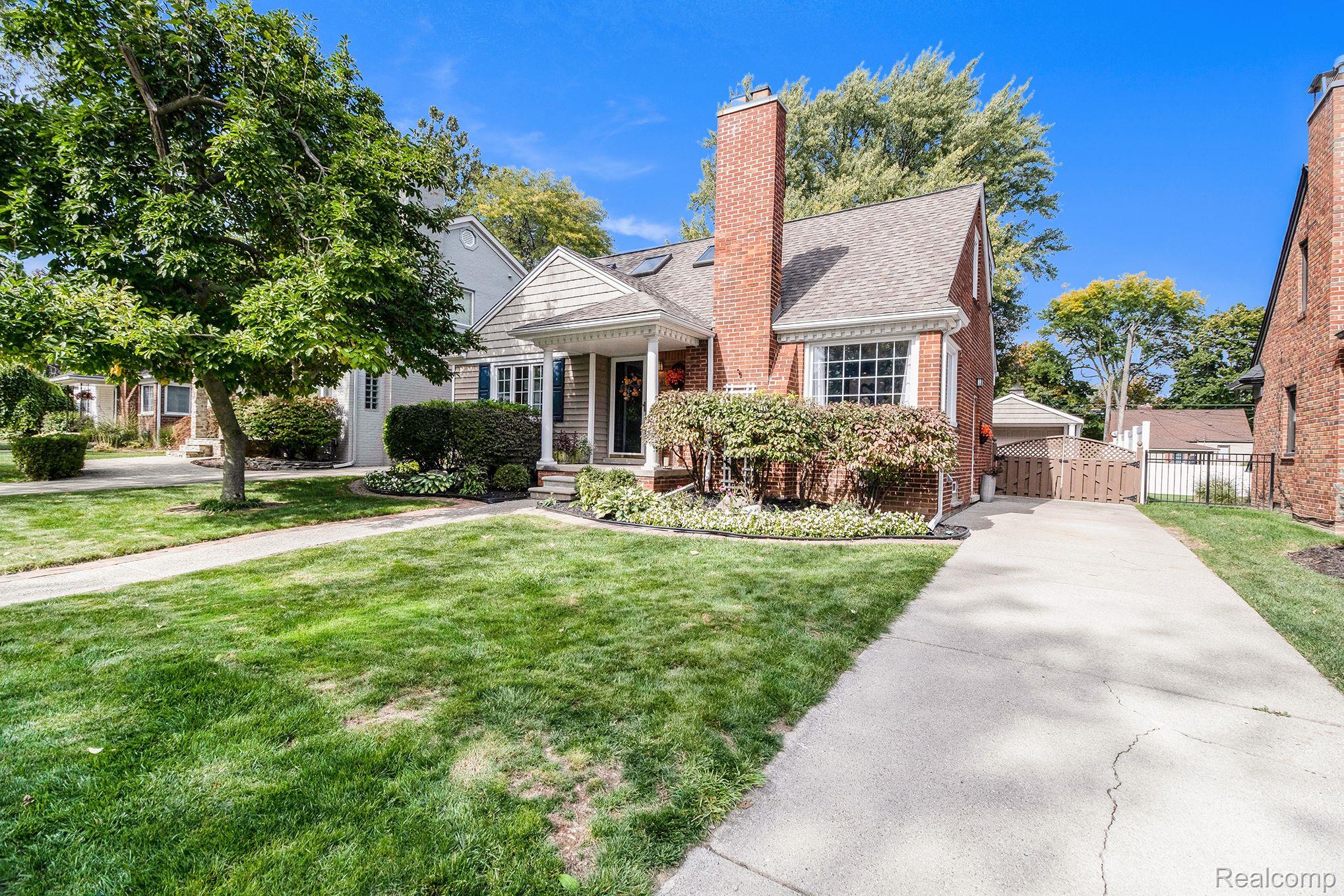 2545 Windemere Road Birmingham, MI 48009 - Photo 2 of 49 Gallery Image 2