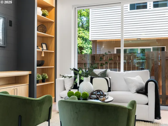 $6,999,000 | Northeast Ainsworth Street, Portland, OR 97211