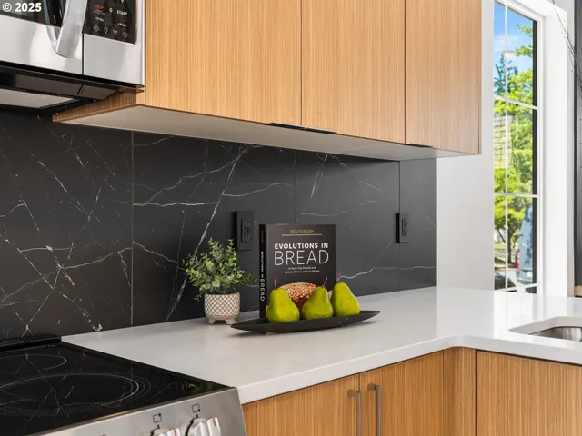 $6,999,000 | Northeast Ainsworth Street, Portland, OR 97211