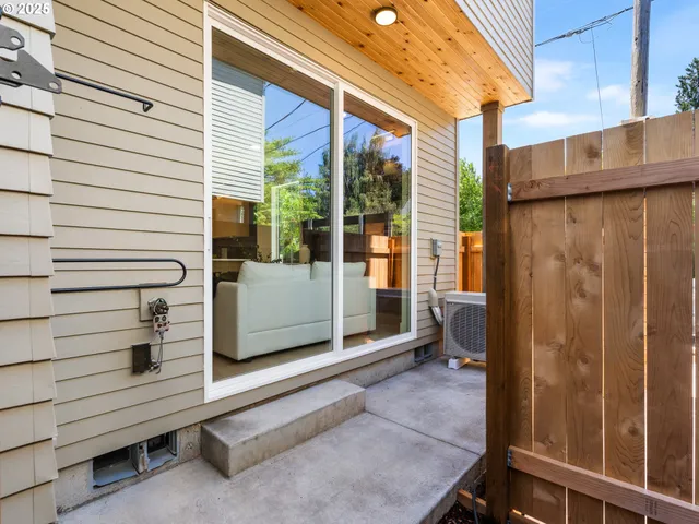 $6,999,000 | Northeast Ainsworth Street, Portland, OR 97211