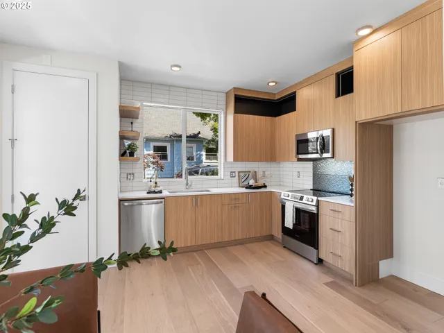 $6,999,000 | Northeast Ainsworth Street, Portland, OR 97211