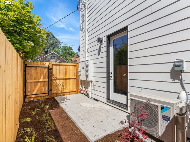 $6,999,000 | Northeast Ainsworth Street, Portland, OR 97211