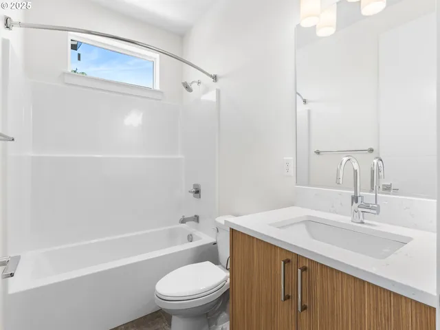 $6,999,000 | Northeast Ainsworth Street, Portland, OR 97211