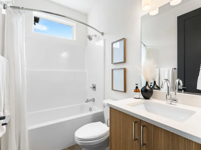 $6,999,000 | Northeast Ainsworth Street, Portland, OR 97211