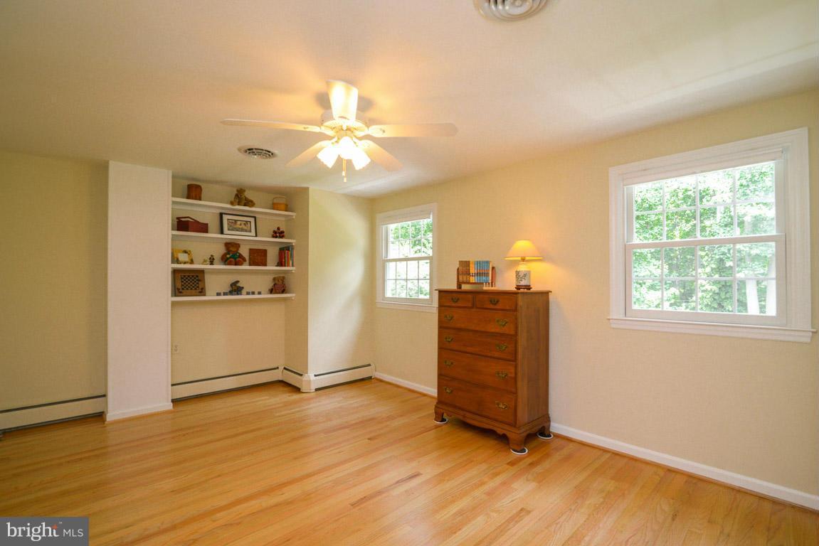 13804 Princess Anne Way Phoenix, MD 21131 - Photo 22 of 30 Bedroom