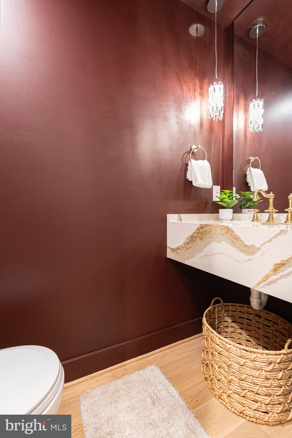11 Admiral Road Severna Park, MD 21146 - Photo 26 of 64 Powder room