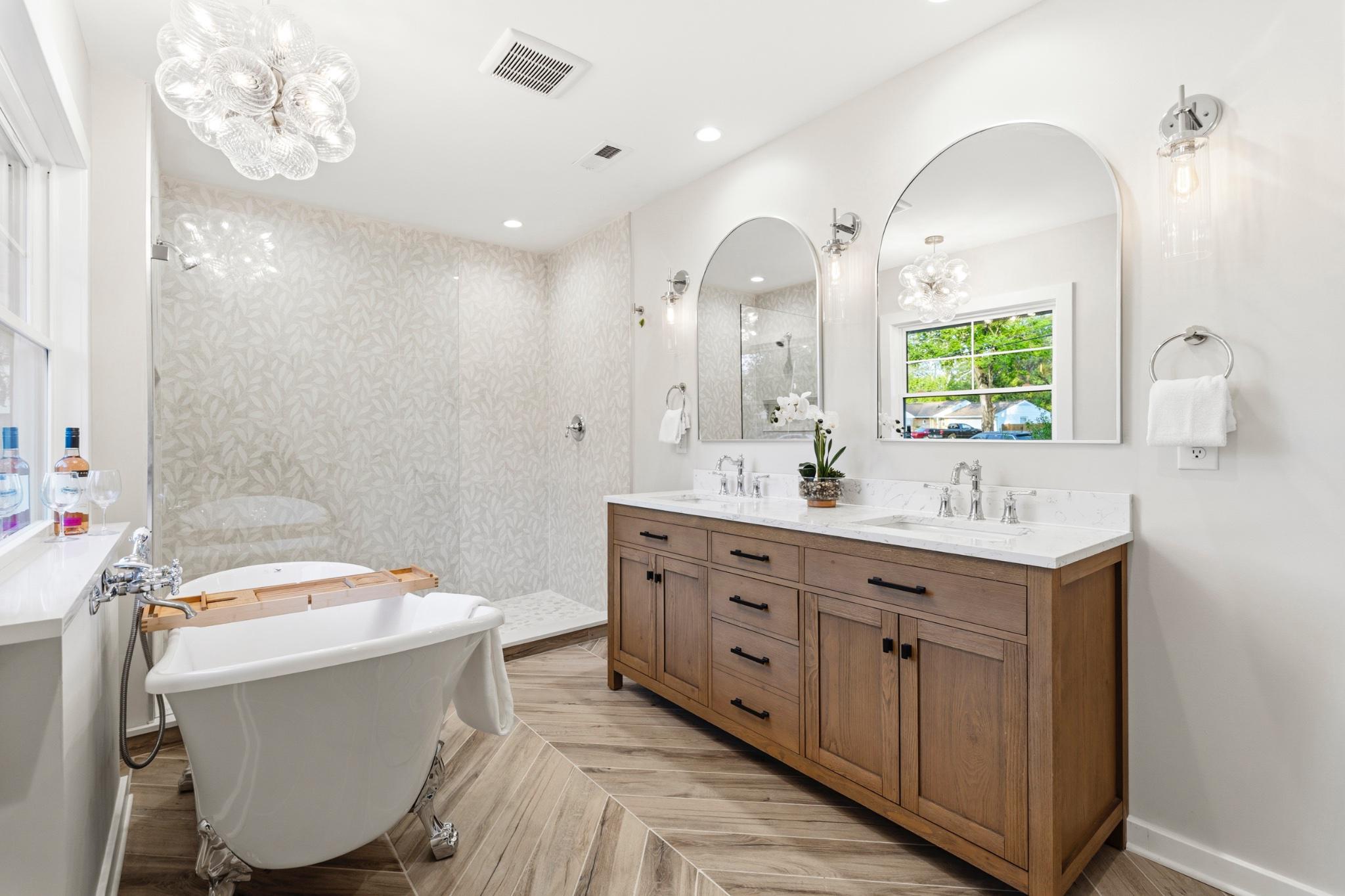 11 Admiral Road Severna Park, MD 21146 - Photo 32 of 64 Elegant spa-like primary ensuite retreat.