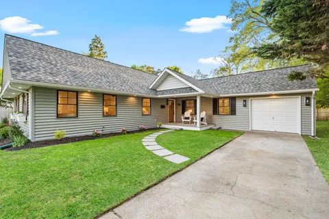 $950,000 | 11 Admiral Road, Severna Park, MD 21146