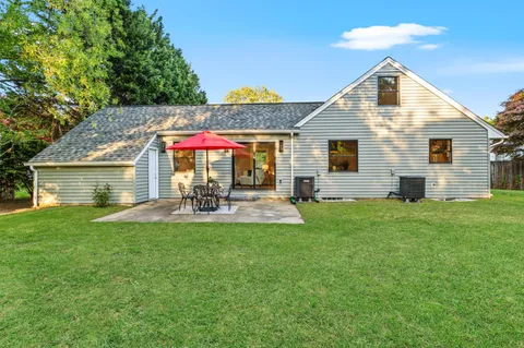 $950,000 | 11 Admiral Road, Severna Park, MD 21146