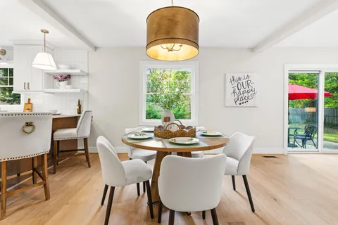 $950,000 | 11 Admiral Road, Severna Park, MD 21146