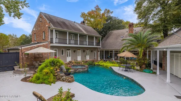 $1,395,000 | 105 Mill Valley, Lafayette, LA 70508