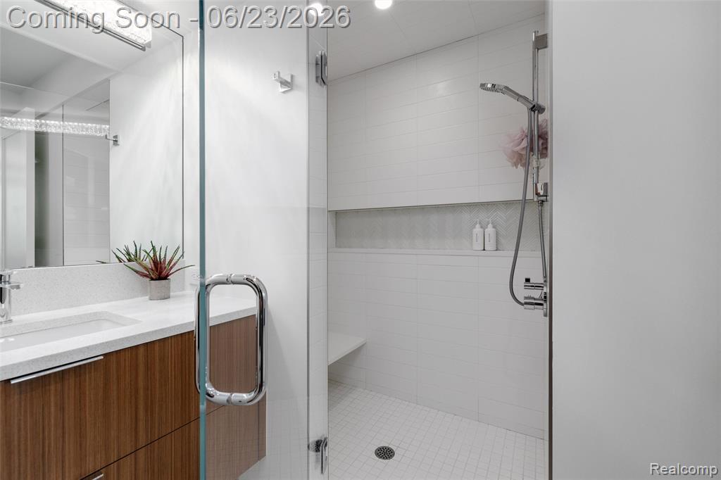 2700 Squirrel Road Bloomfield Hills, MI 48304 - Photo 43 of 83