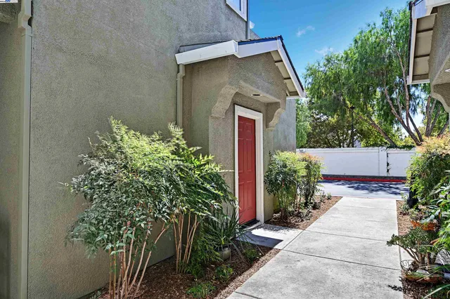 $640,000 | 51 Bellington Common, Unit 8, Livermore, CA 94551