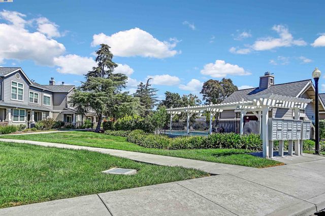 $640,000 | 51 Bellington Common, Unit 8, Livermore, CA 94551