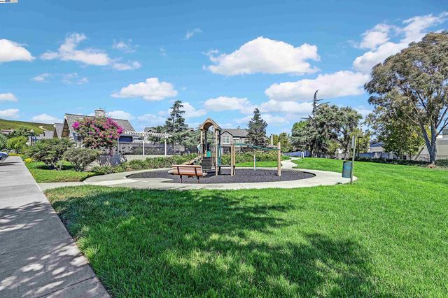 $640,000 | 51 Bellington Common, Unit 8, Livermore, CA 94551