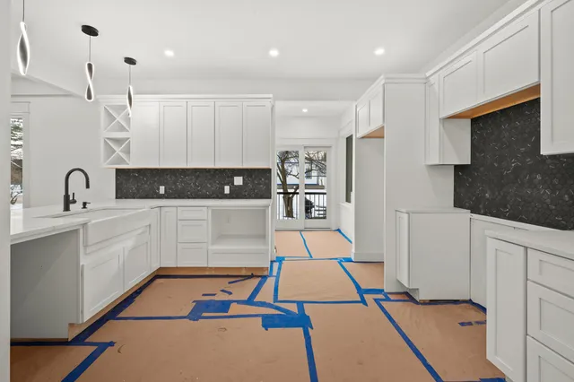 $975,000 | 312 South Whittaker Street, New Buffalo, MI 49117