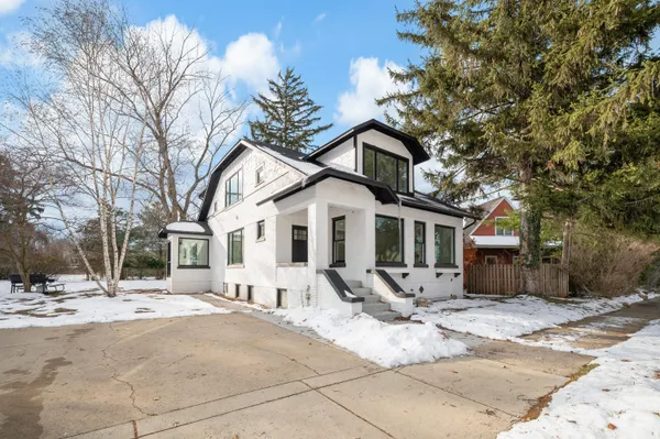 $975,000 | 312 South Whittaker Street, New Buffalo, MI 49117
