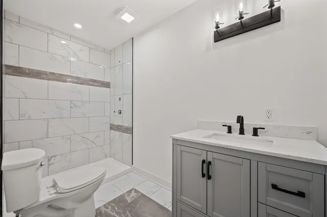 $975,000 | 312 South Whittaker Street, New Buffalo, MI 49117