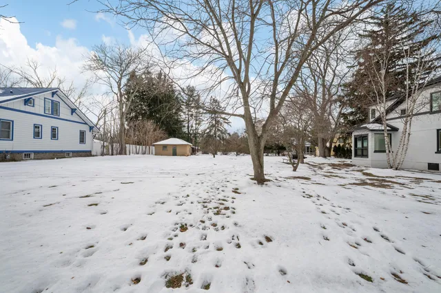 $975,000 | 312 South Whittaker Street, New Buffalo, MI 49117