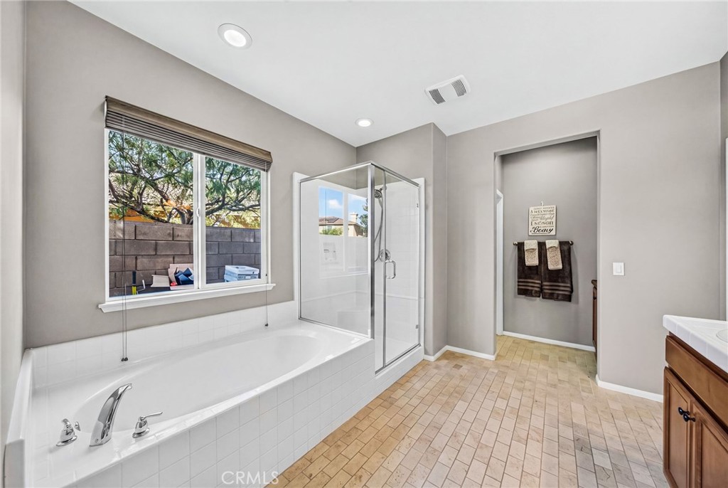 28344 Fox Ridge Cove Menifee, CA 92585 - Photo 22 of 64