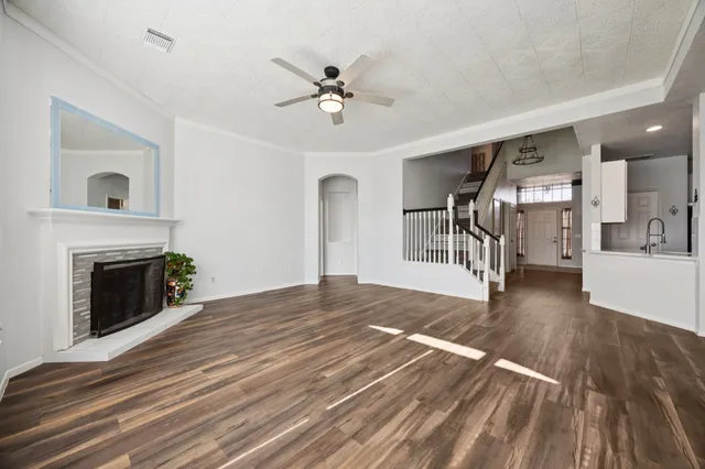 $397,000 | 12310 Robin Meadow, Stafford, TX 77477