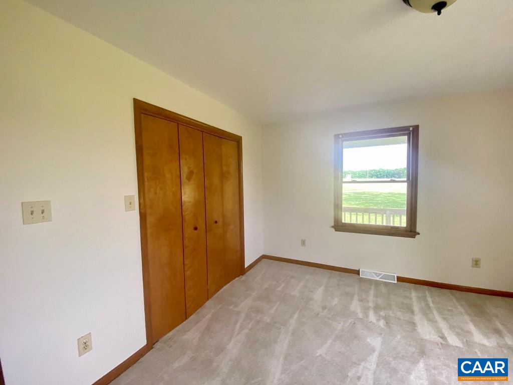 2586 Five Forks Road Pamplin, VA 23958 - Photo 10 of 22 a view of an empty room and window