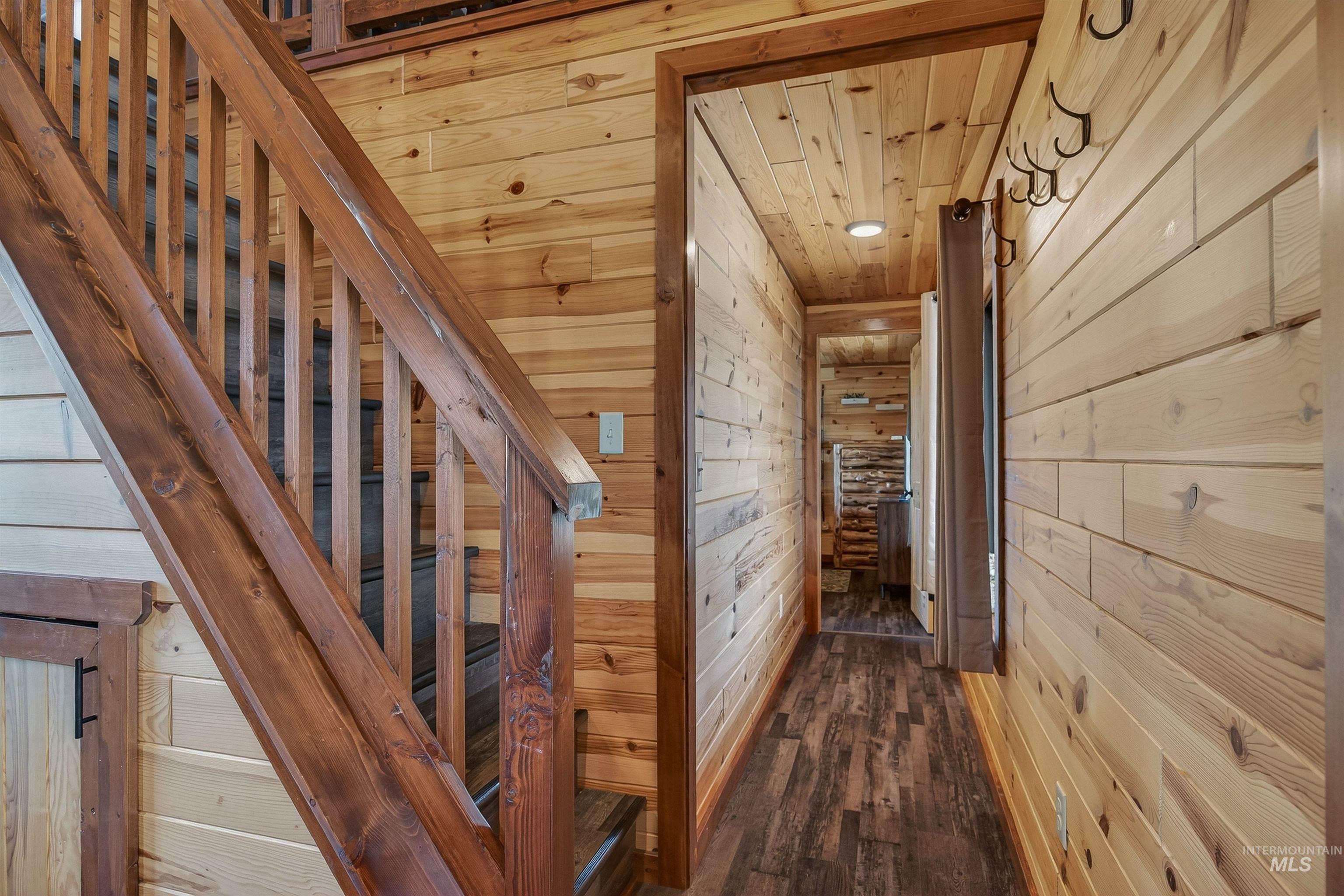 467 Santiam Road Elk City, ID 83525 - Photo 19 of 50