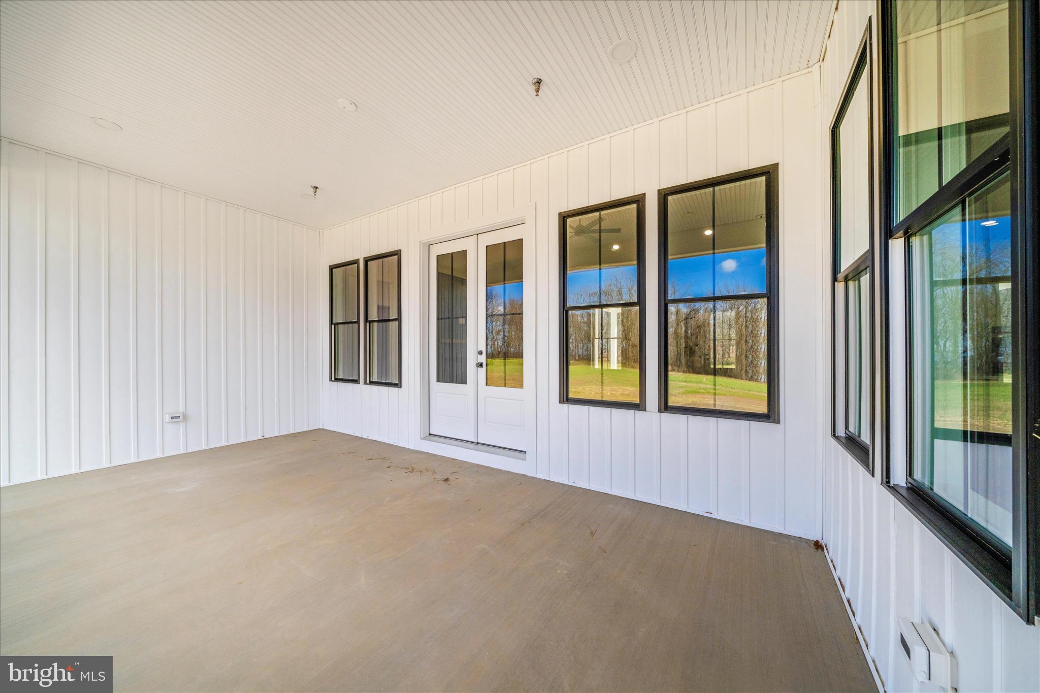 15030 New Windsor Road New Windsor, MD 21776 - Photo 50 of 63 a view of an empty room with a window