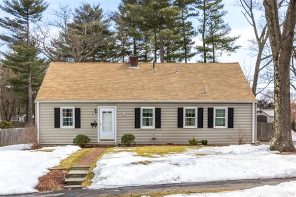 38 Stratford Road Natick, MA 01760 - Photo 1 of 26 Gallery Image 1
