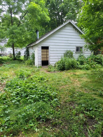 $89,500 | 305 East Adams Street, Homer, MI 49245