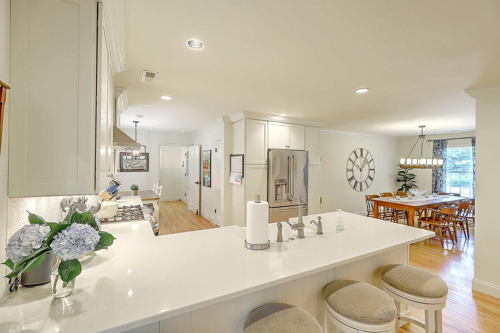 707 Wildwood Road Charleston, SC 29412 - Photo 9 of 38 IMG_6031_2_3_4_5_6_7