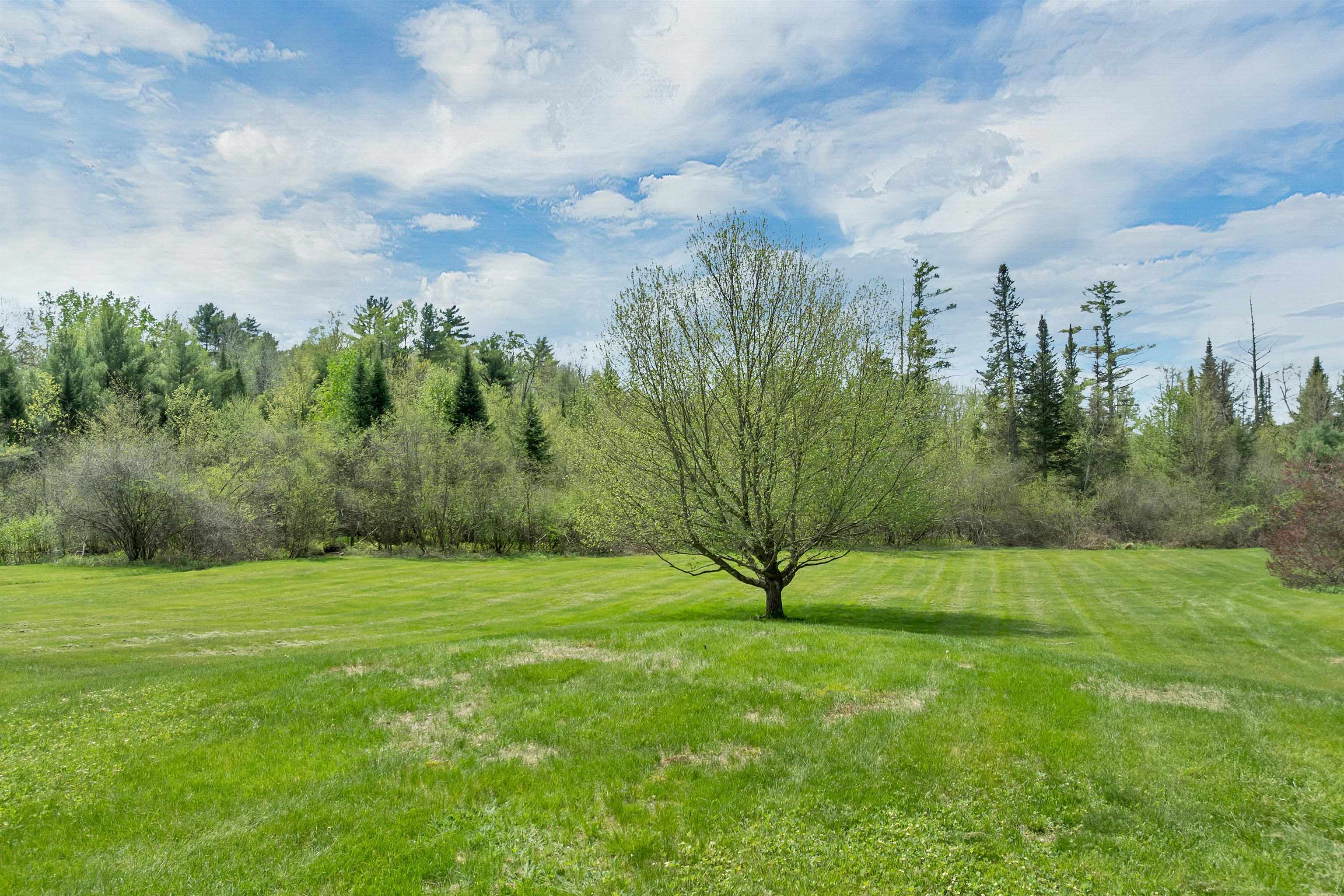 145 Turnpike Road Northfield, NH 03276 - Photo 21 of 58