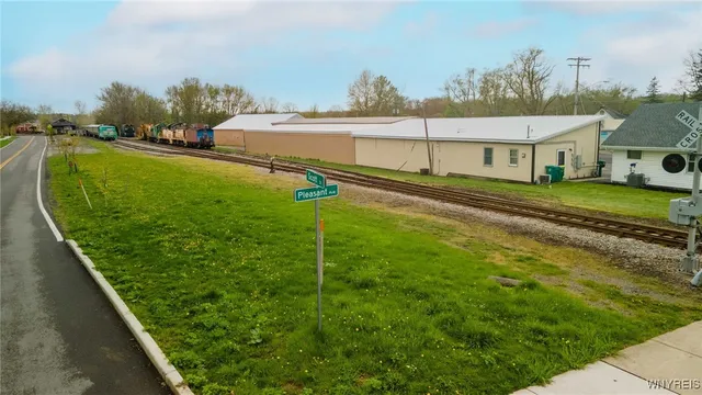 $99,999 | 64 Scott Street, Hamburg, NY 14075