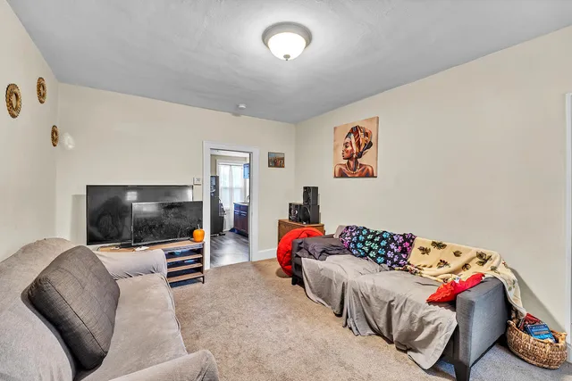 $165,000 | 1427 Erie Street, Racine, WI 53402