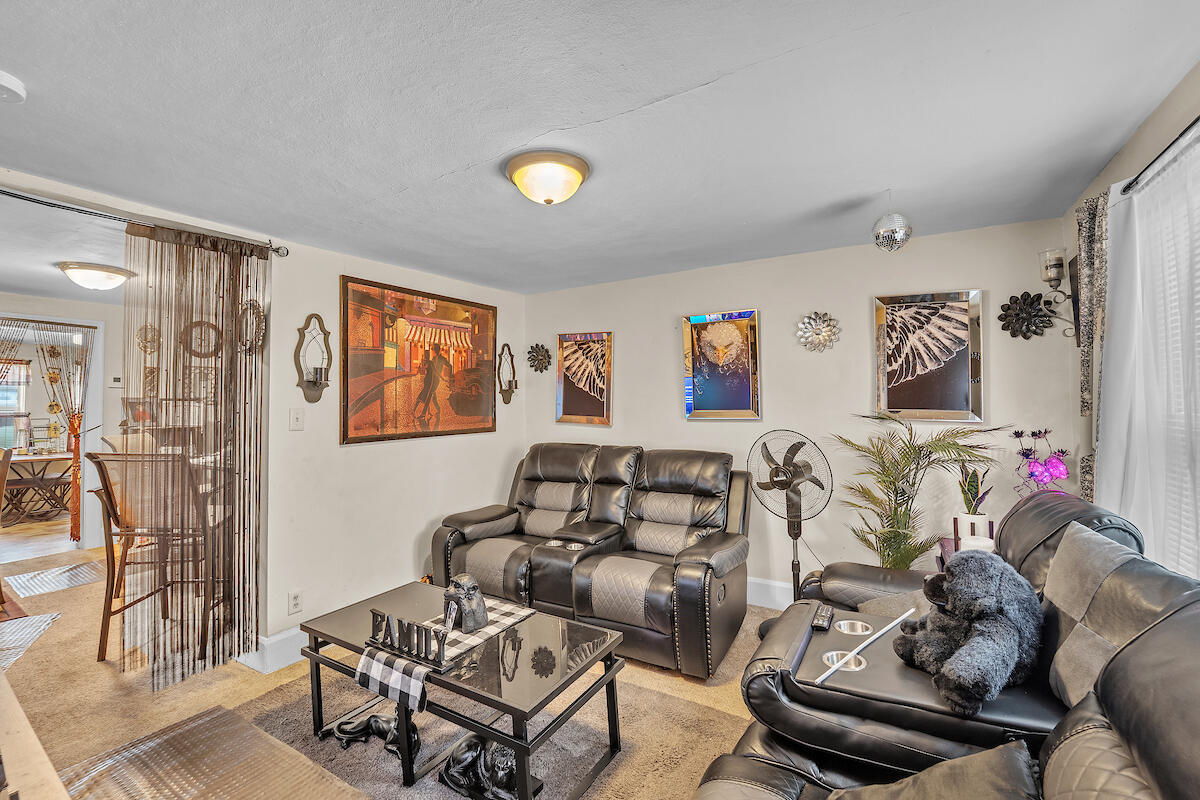 1427 Erie Street Racine, WI 53402 - Photo 5 of 19 Left Side Living Room