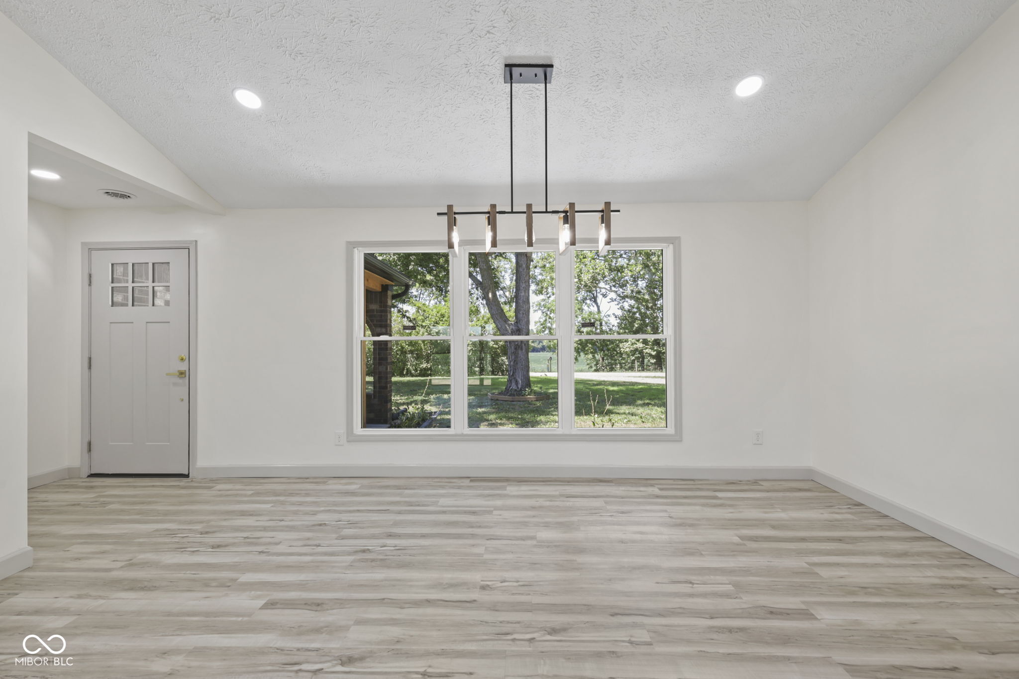 8162 West Fall Road Thorntown, IN 46071 - Photo 7 of 48