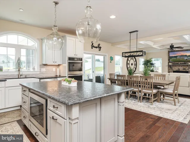 $799,900 | 940 Peppertree Lane, Huntingtown, MD 20639