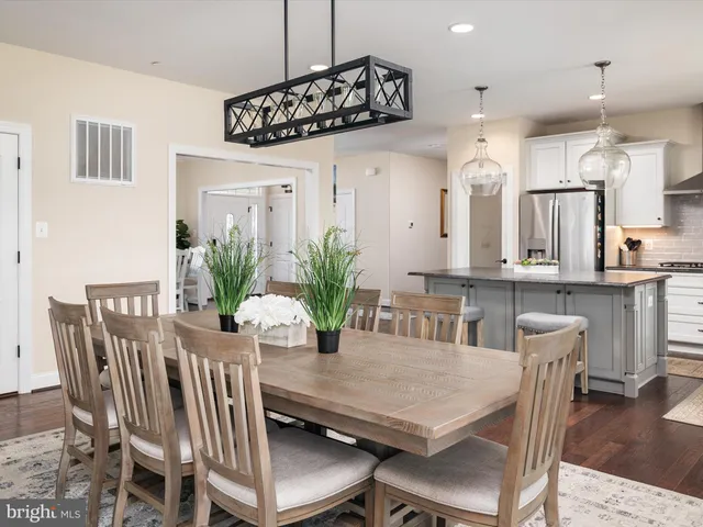 $799,900 | 940 Peppertree Lane, Huntingtown, MD 20639