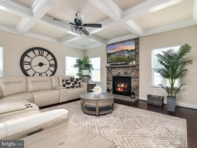 $799,900 | 940 Peppertree Lane, Huntingtown, MD 20639