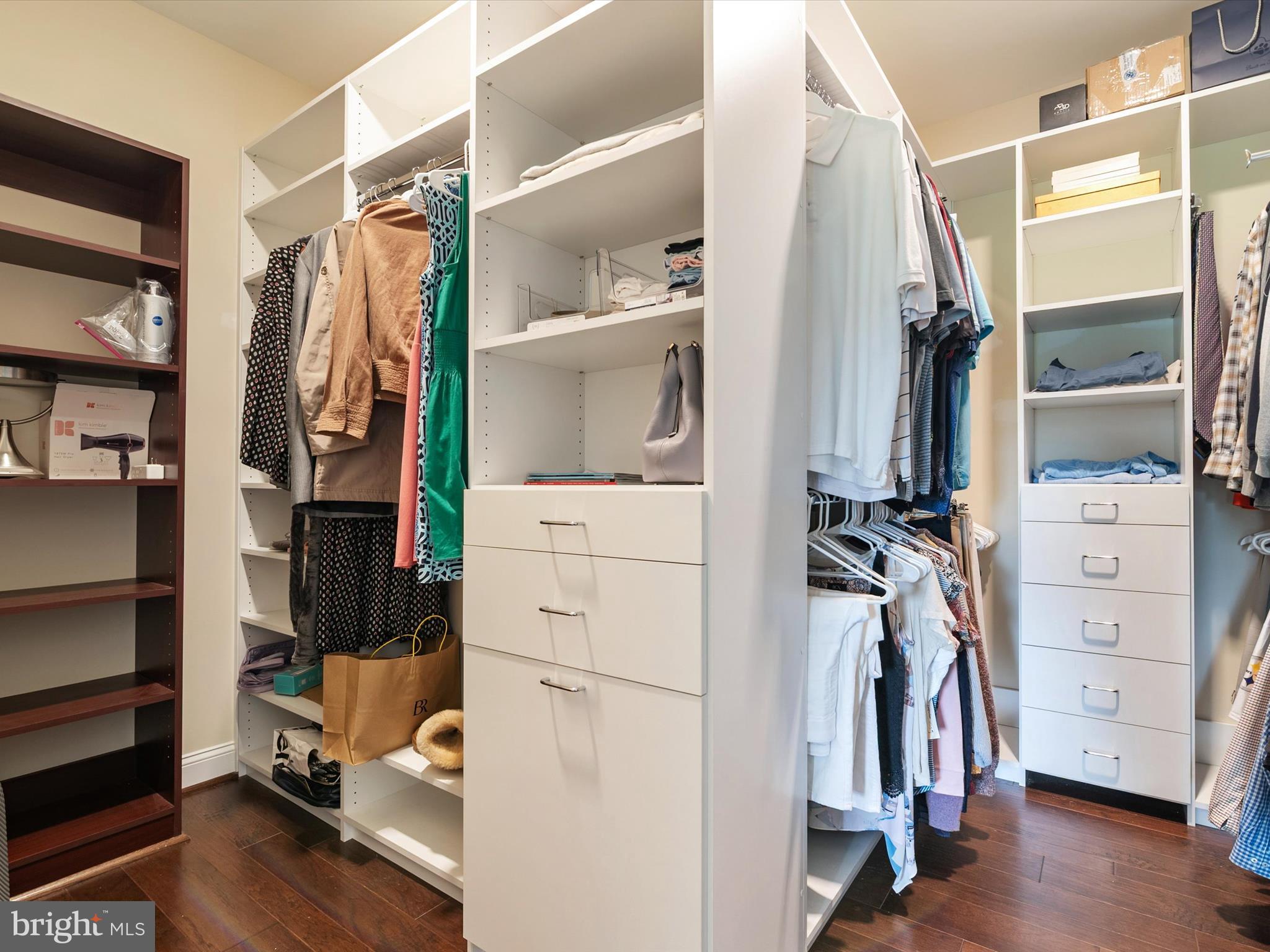 940 Peppertree Lane Huntingtown, MD 20639 - Photo 30 of 54 Closet system