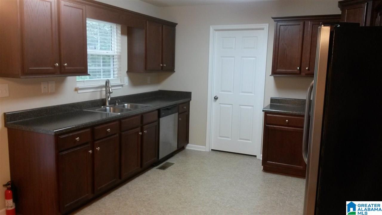 9380 Old Stouts Road Warrior, AL 35180 - Photo 7 of 14
