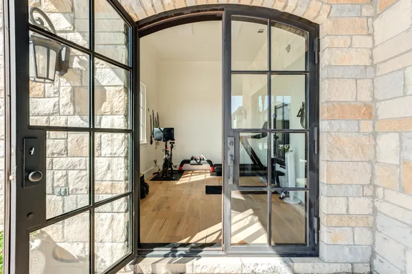 $1,877,000 | 8216 East County Road 6100, Idalou, TX 79329