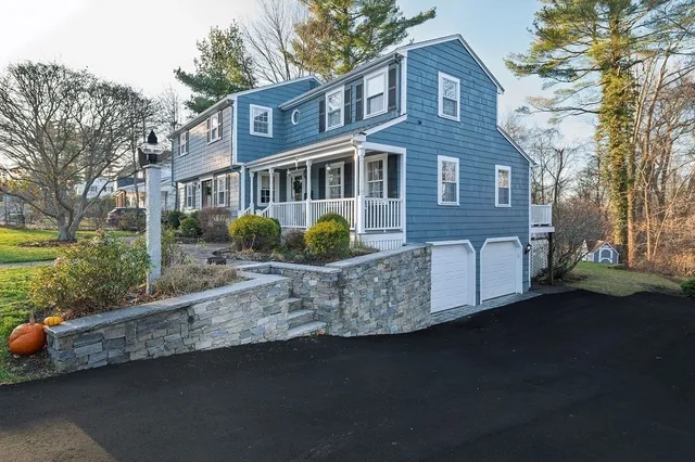 $1,050,000 | 30 Thetford Avenue, Braintree, MA 02184
