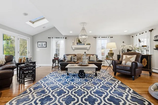 $1,050,000 | 30 Thetford Avenue, Braintree, MA 02184