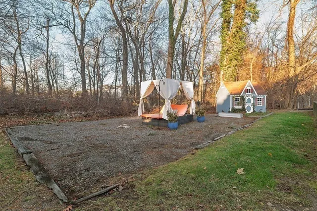 $1,050,000 | 30 Thetford Avenue, Braintree, MA 02184