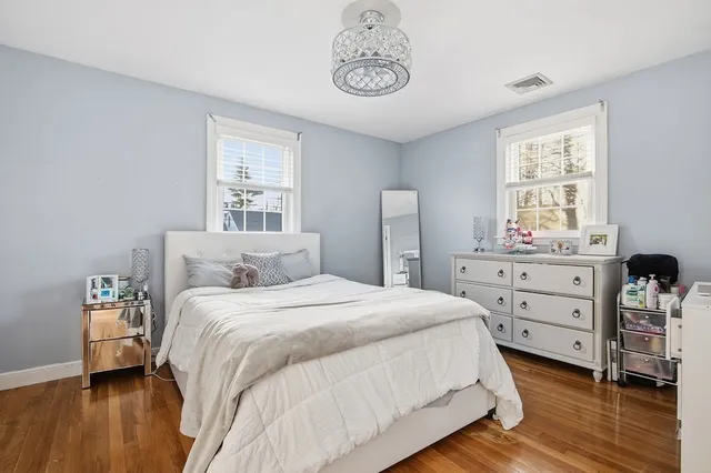 $1,050,000 | 30 Thetford Avenue, Braintree, MA 02184